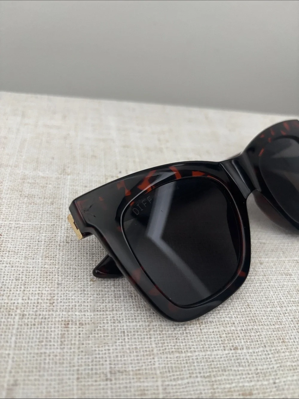 Diff Eyewear Tortoiseshell Black Lens Women's Sunglasses